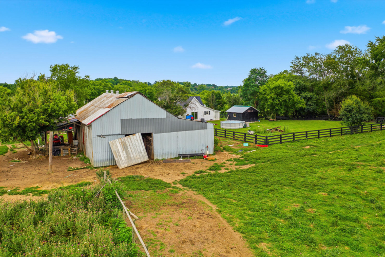 Listing Image 54