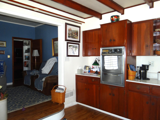 Listing Image 5