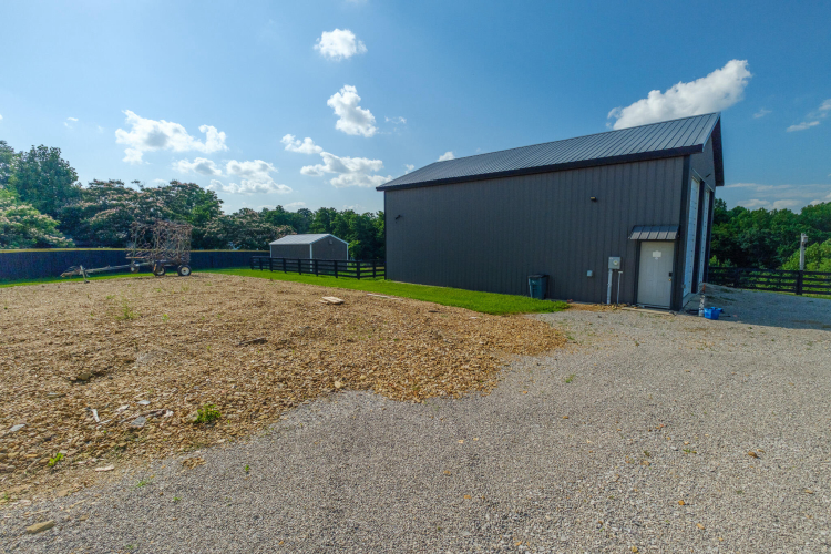 Listing Image 58