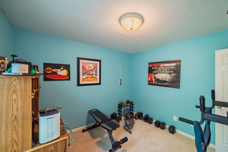 Listing Image 17