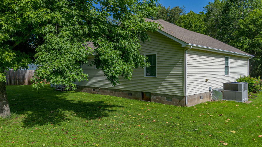 Listing Image 24