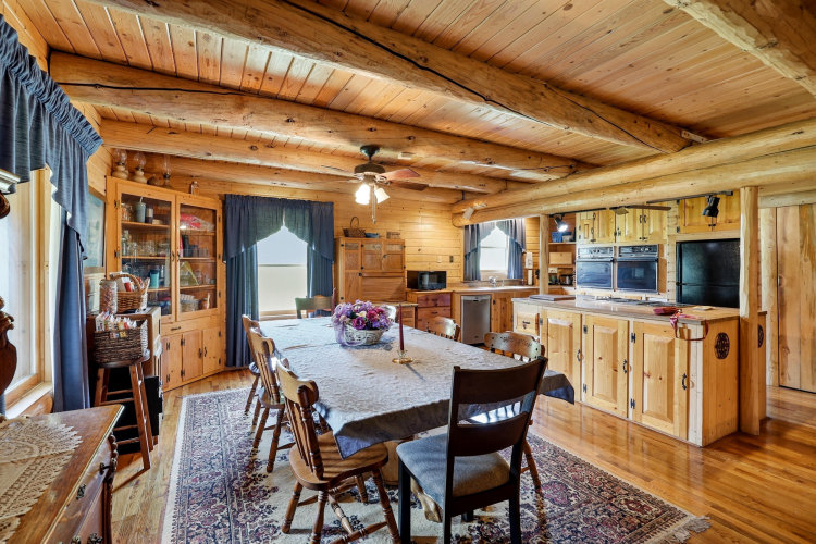 Listing Image 17