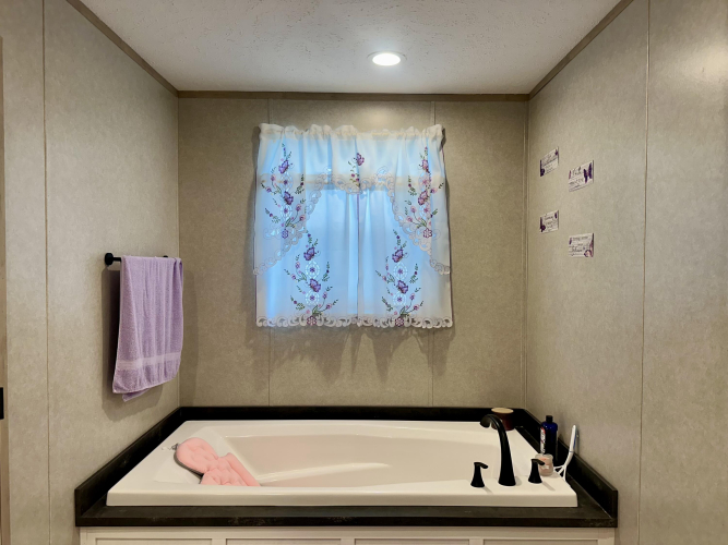 Listing Image 25