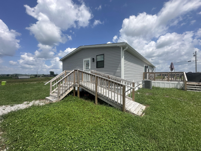 Listing Image 46