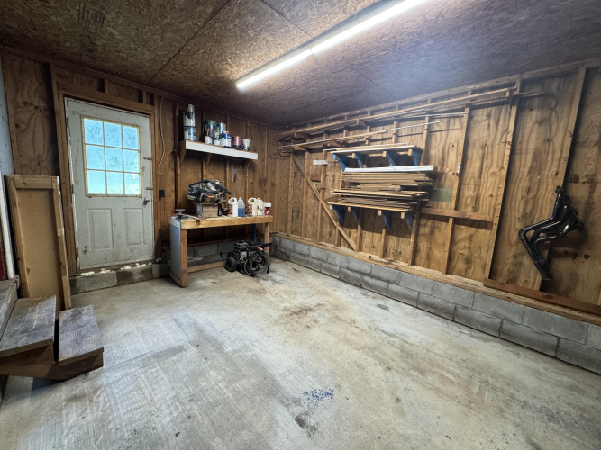 Listing Image 29