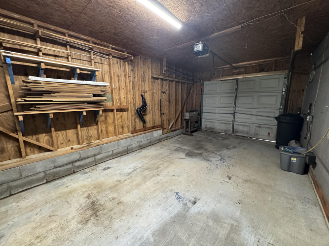 Listing Image 30