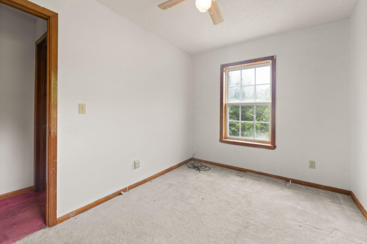 Listing Image 30