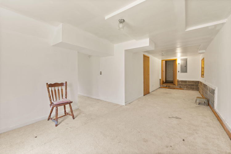 Listing Image 38