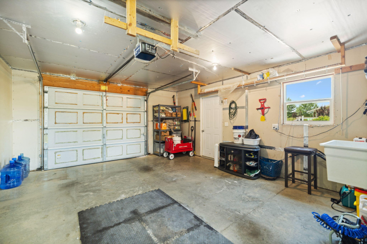 Listing Image 37