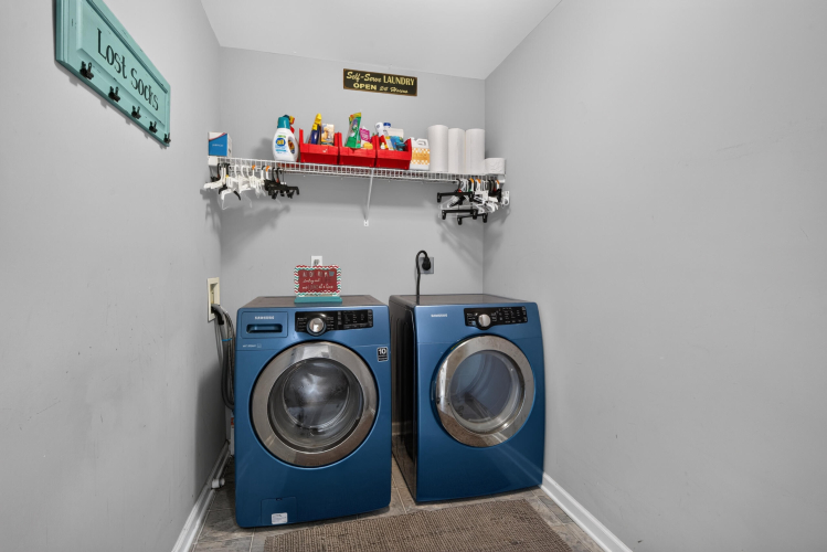 Listing Image 31
