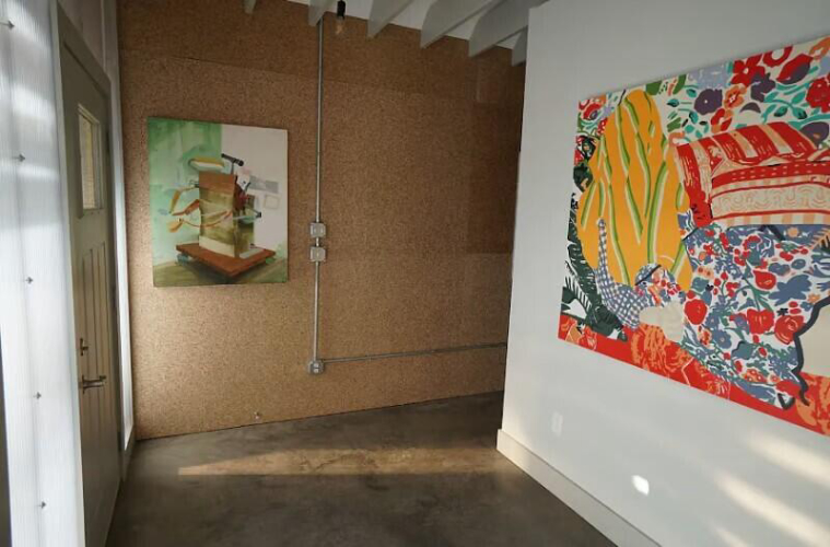 Listing Image 8