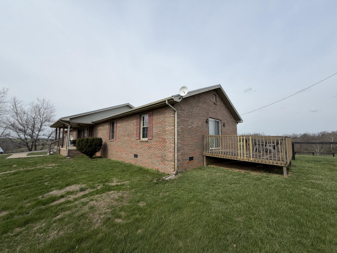 Listing Image 76