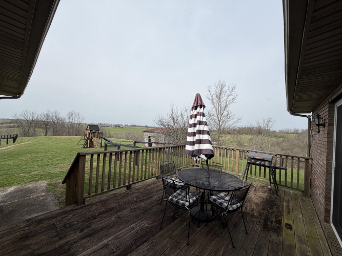 Listing Image 91