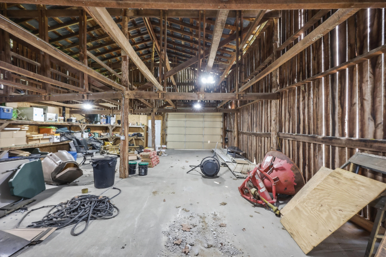 Listing Image 106