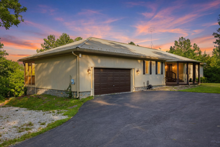Listing Image 116