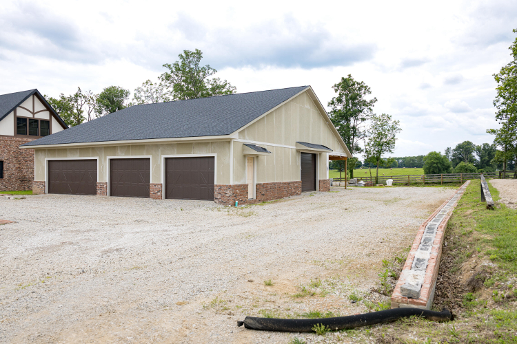 Listing Image 108