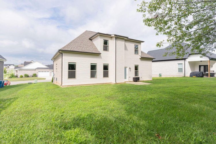 Listing Image 52