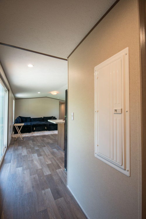 Listing Image 81