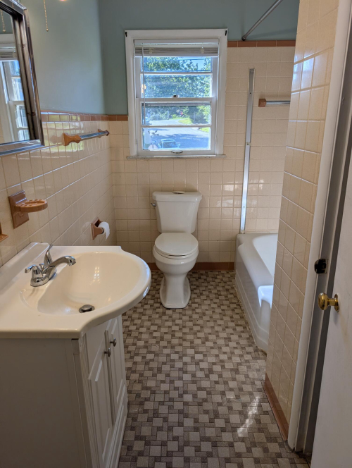 Listing Image 14