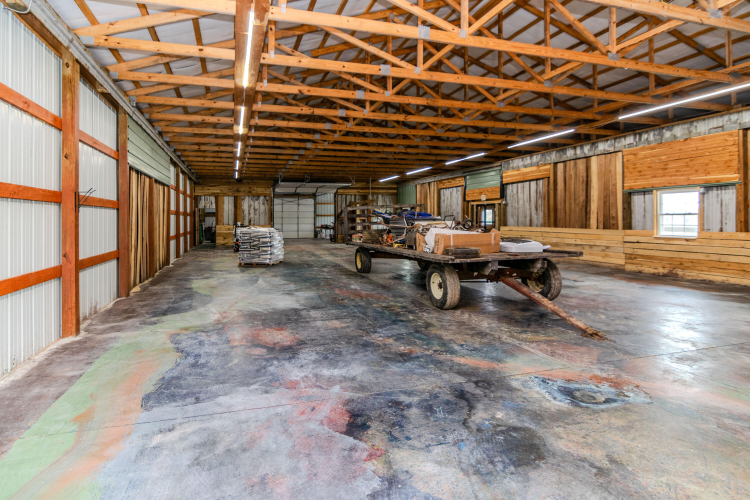 Listing Image 42