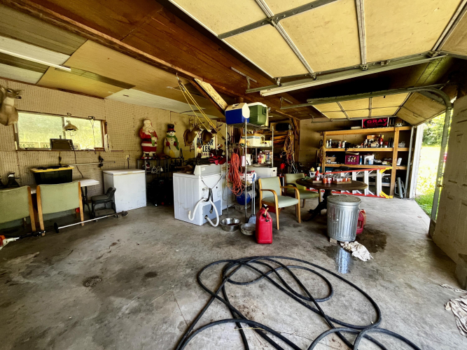 Listing Image 32