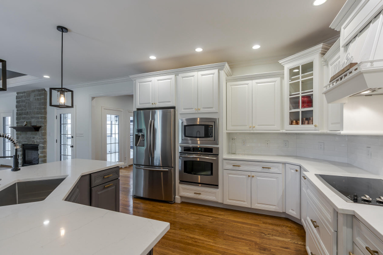 Listing Image 19