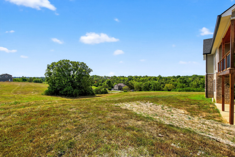 Listing Image 38