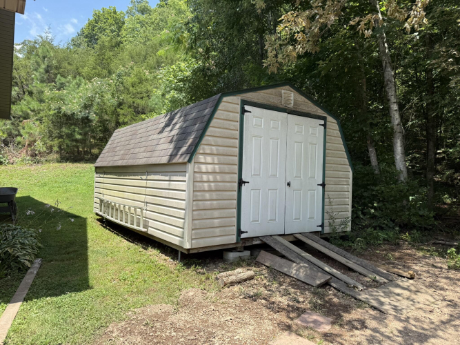 Listing Image 12