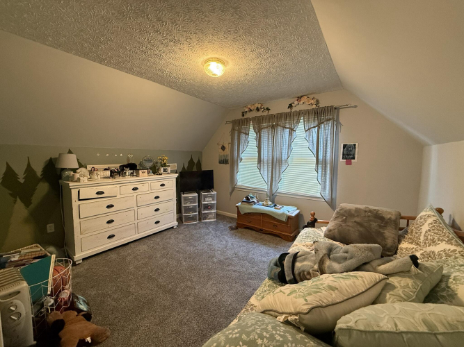 Listing Image 43