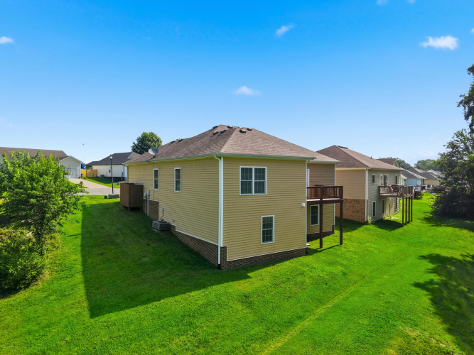 Listing Image 42