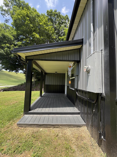 Listing Image 16