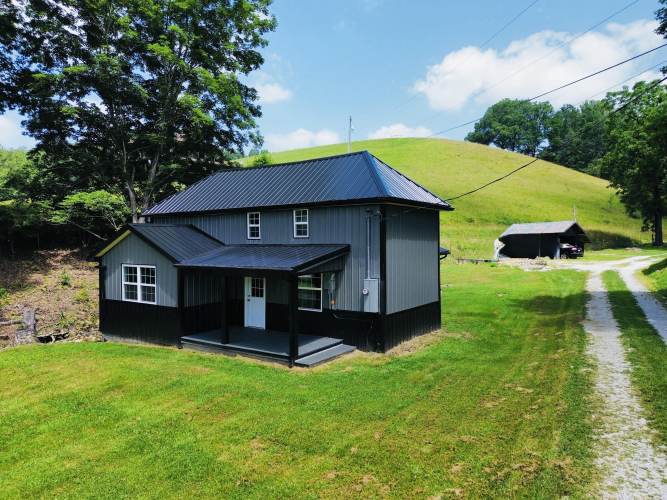 Listing Image 4