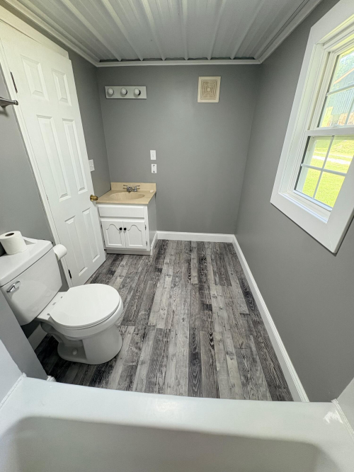 Listing Image 52