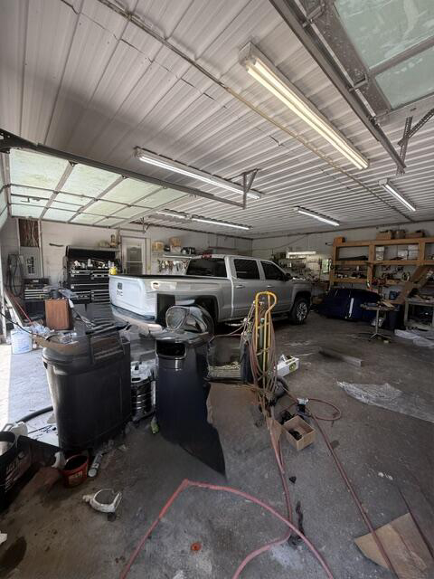 Listing Image 8