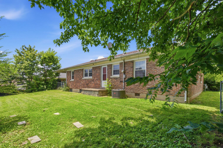 Listing Image 31