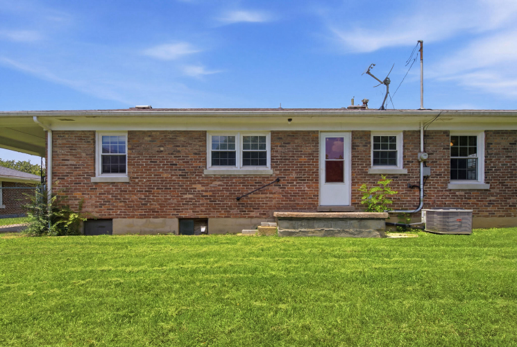Listing Image 32