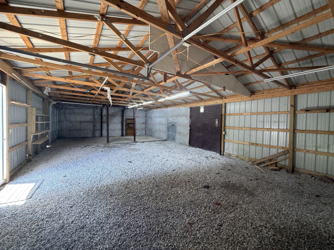 Listing Image 38