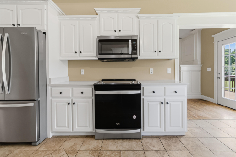 Listing Image 15