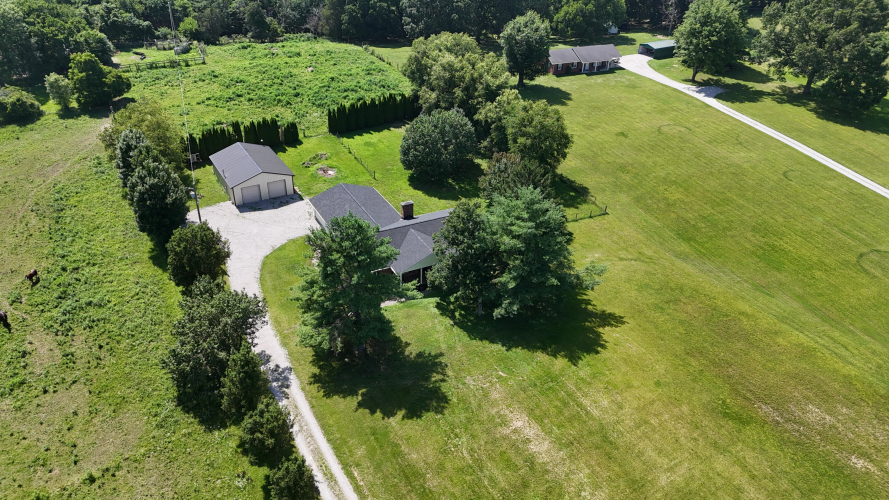 Listing Image 36