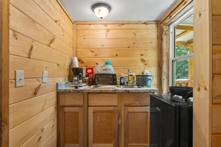 Listing Image 14