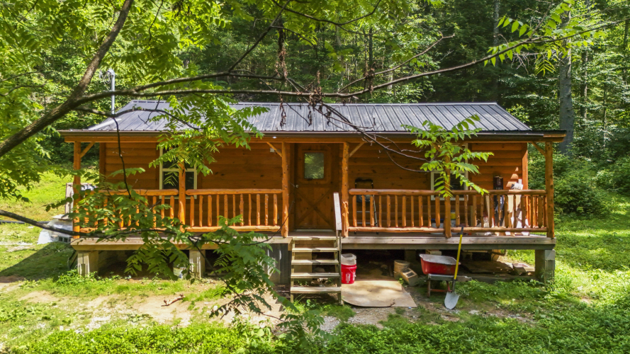 Listing Image 4