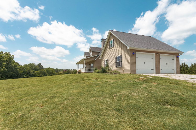 Listing Image 129