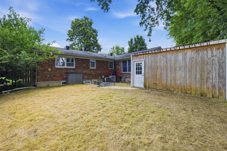 Listing Image 25