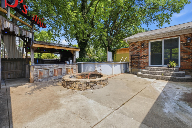 Listing Image 39
