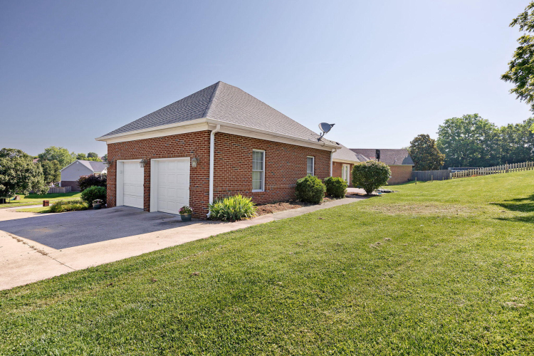 Listing Image 34