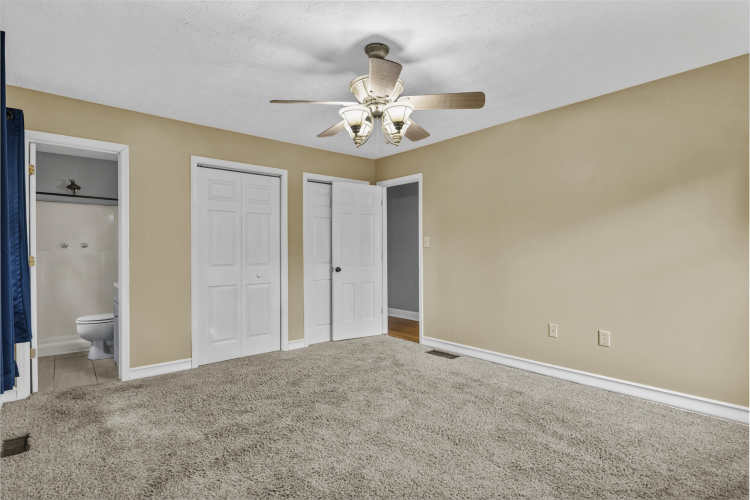 Listing Image 24