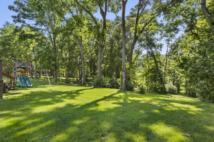 Listing Image 52