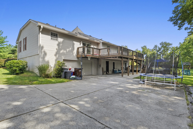 Listing Image 62