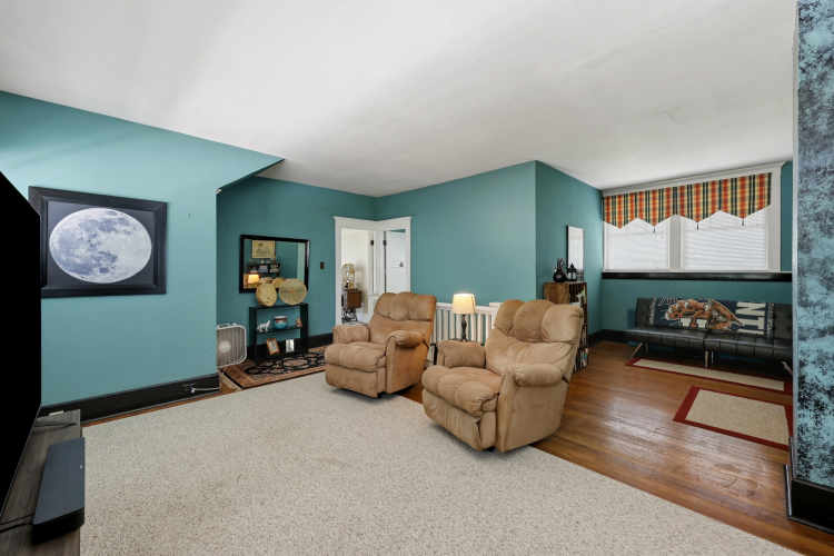 Listing Image 31