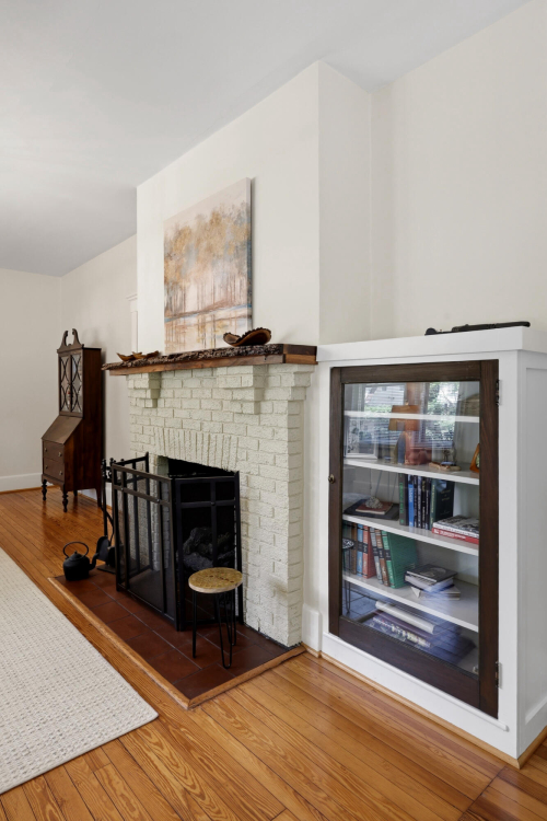 Listing Image 7